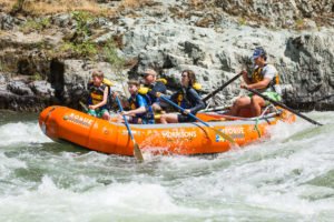 Family rafting on a Rogue River day trip.