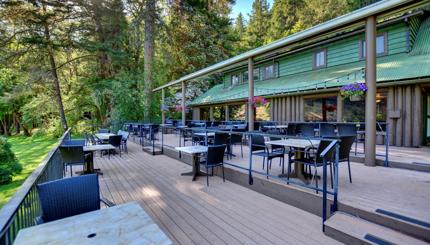 Morrisons Rogue Wilderness Lodge
