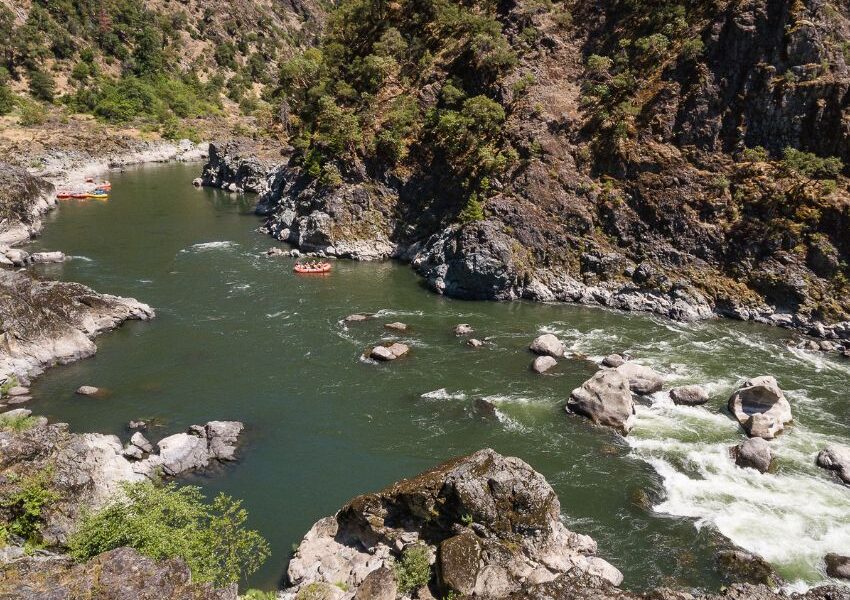 whitewater rafting trip deals in oregon